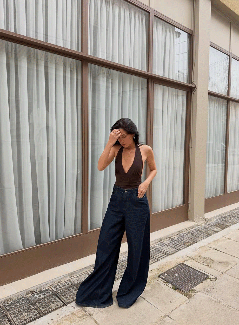 outfit-zoe-vlachou-e3da855e-38d3-4b58-99dd-282d990e84ce