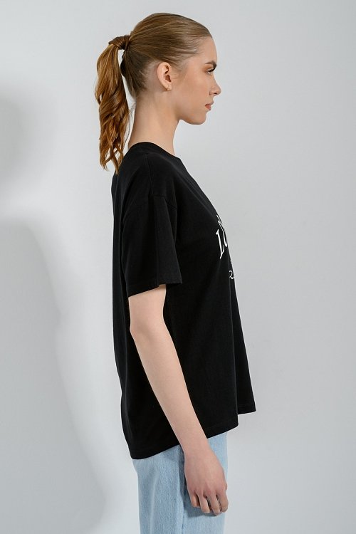 T-shirt with print