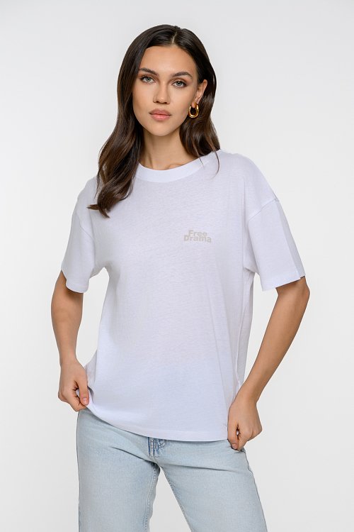 T-shirt with print on the back