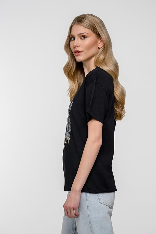T-shirt with print