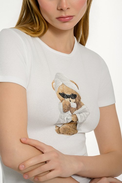 Crop t-shirt with front print