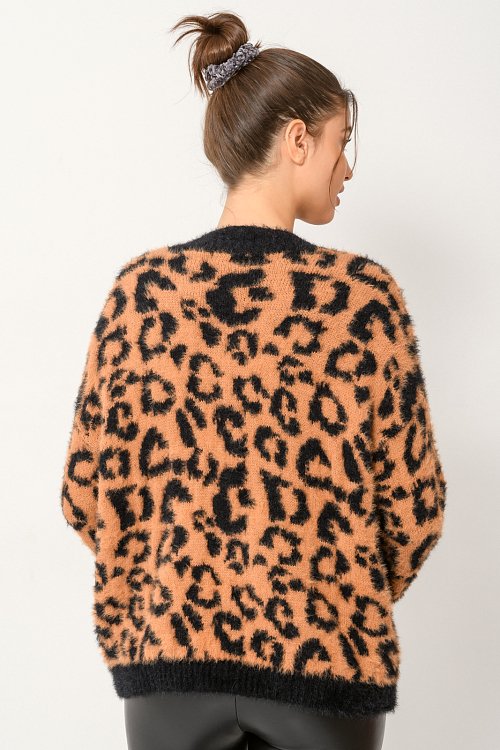 Πλεκτό τύπου μοχέρ με leopard print