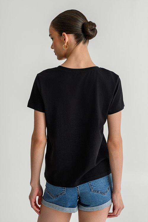 Basic t-shirt με V λαιμόκοψη