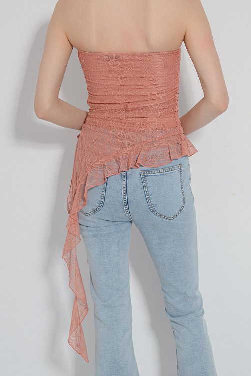 Strapless τοπ δαντέλα με βολάν