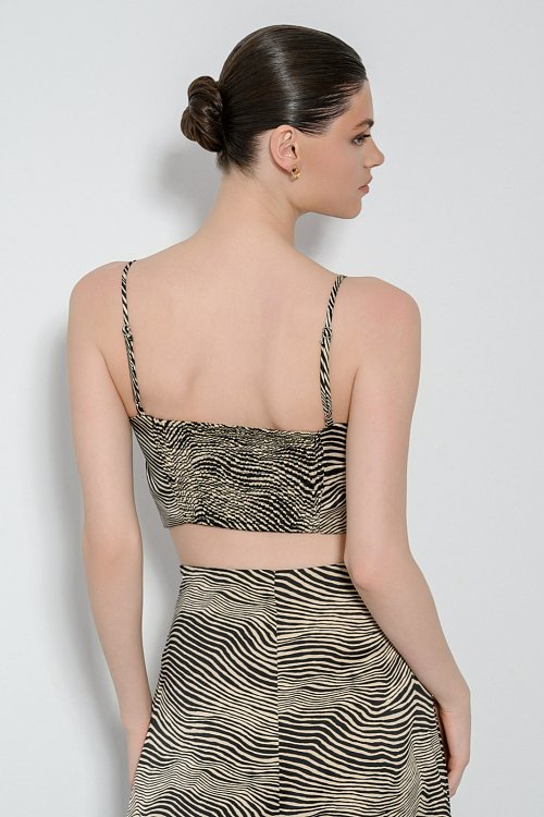 Κροπ τοπ με zebra print και σατινέ υφή