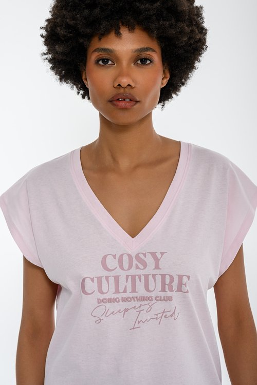 T-shirt with front print and V neckline
