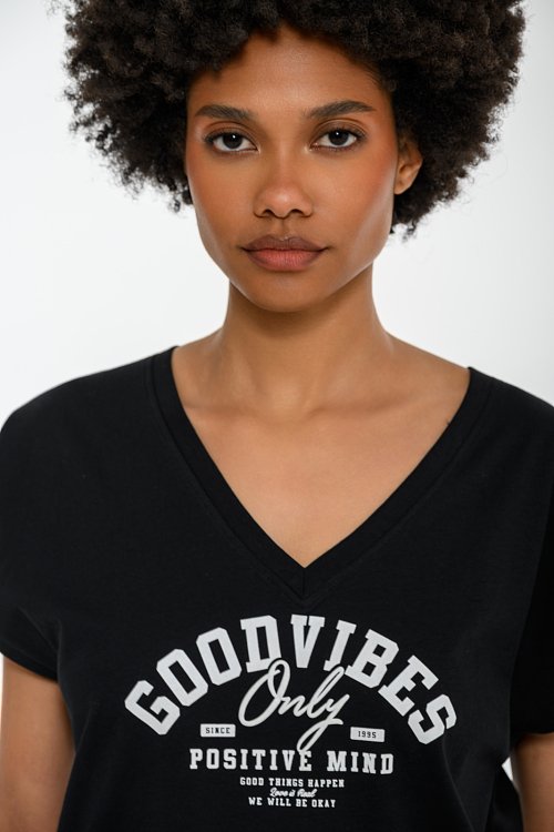 T-shirt with front print and V neckline