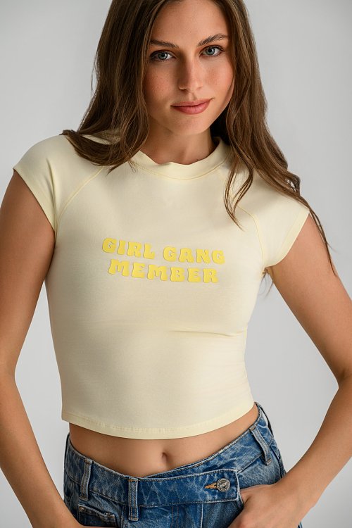 Fitted cropped t-shirt with front print