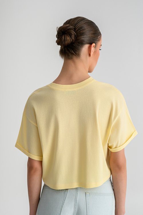 Κροπ t-shirt με τύπωμα