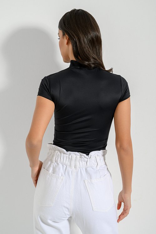 Lycra bodysuit with short sleeves
