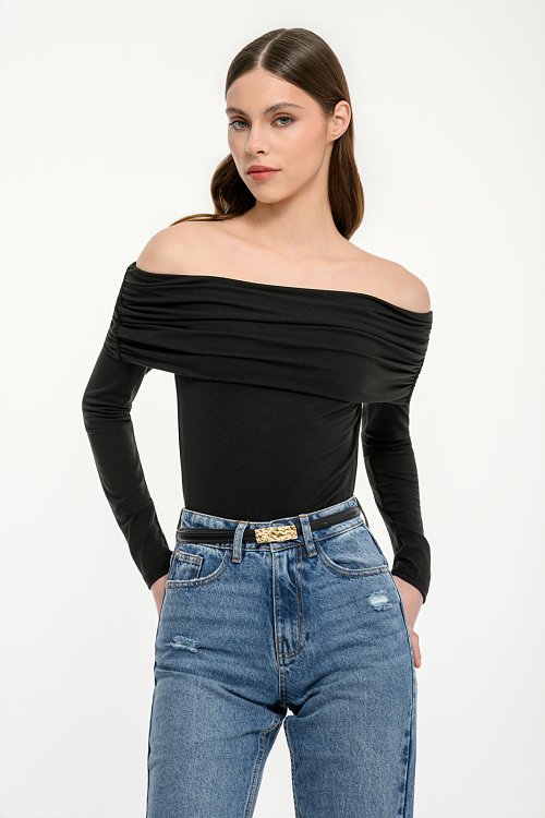 pinkwoman Off shoulder τοπ με σούρες (BLACK) - 3