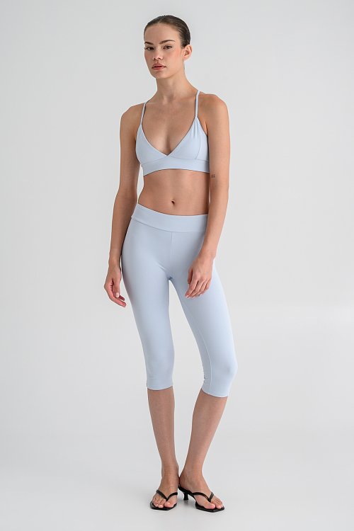Sports bra with open cross back