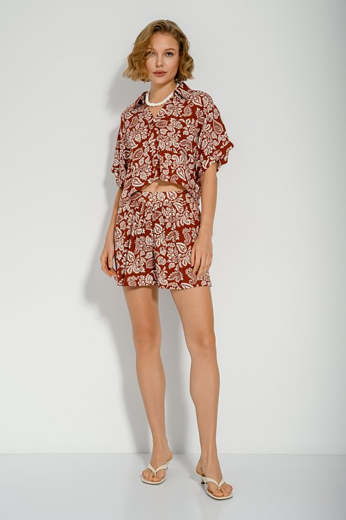 Crop paisley shirt with pocket