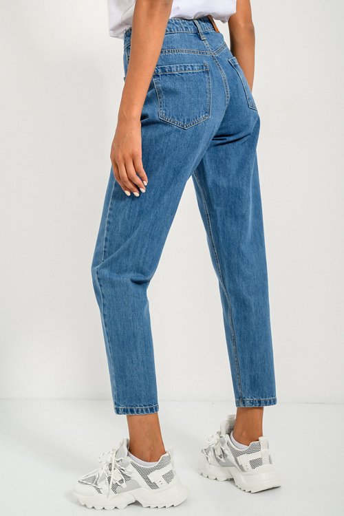 Mom fit denim