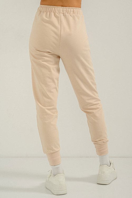 Jogger tracksuit with elastic ending