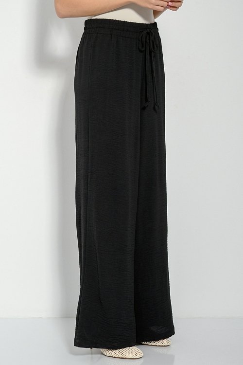 Straight leg trousers