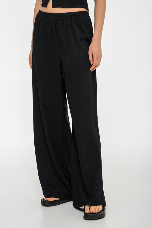 Wide leg γκοφρέ παντελόνα