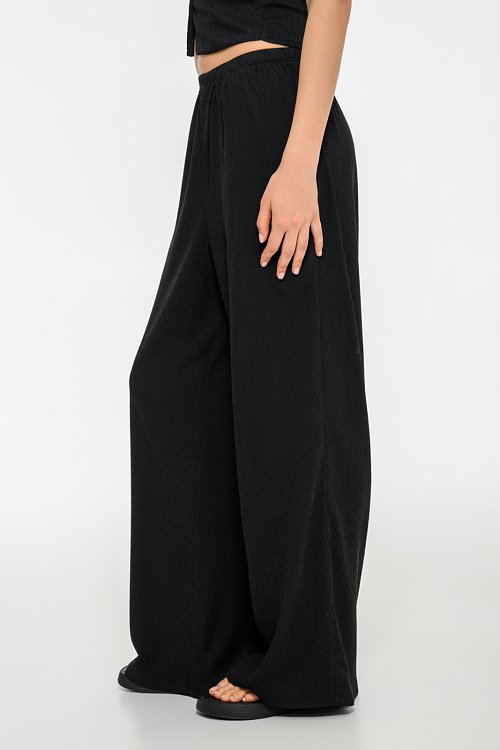 Wide leg γκοφρέ παντελόνα