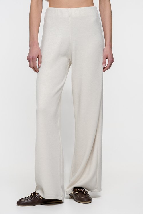 Wide leg παντελόνι με λάστιχο και απαλή υφή (SUGAR)
