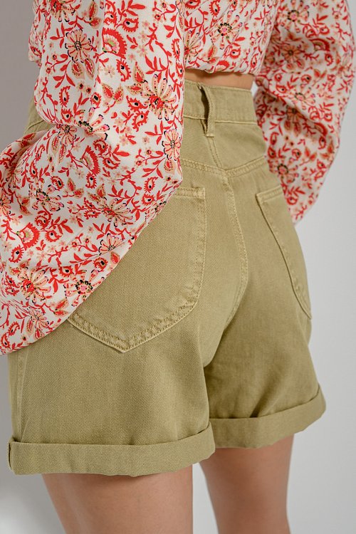Mom fit denim shorts
