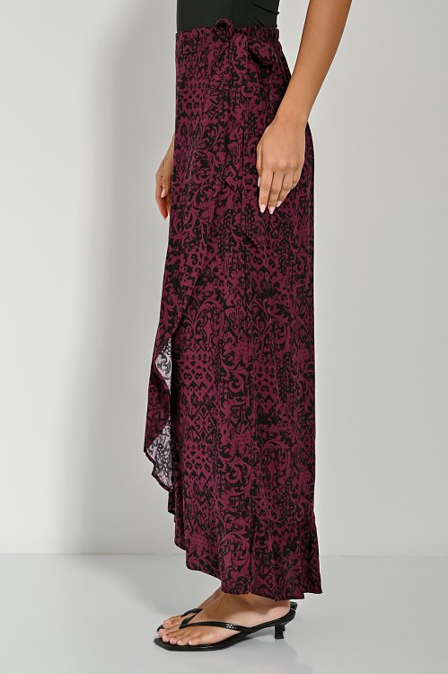 Midi cruise skirt with boho print