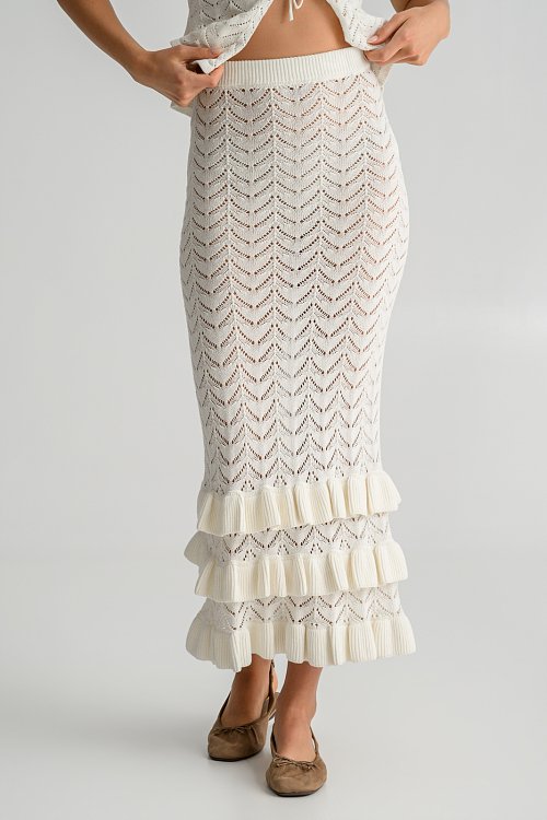 Midi knitted crochet skirt with ruffle details