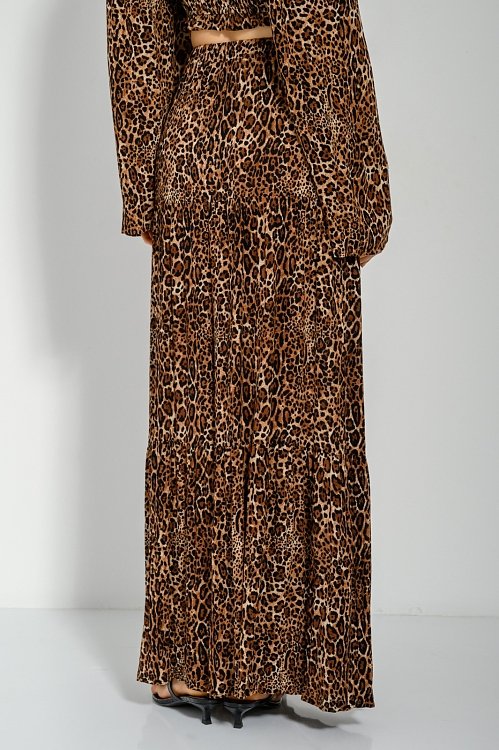 Maxi leopard skirt with shirring details