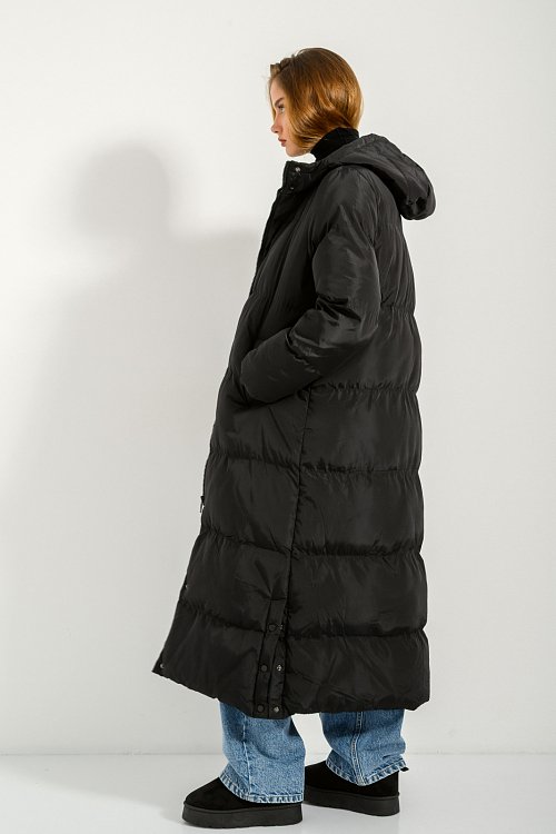 Long padded jacket with hood