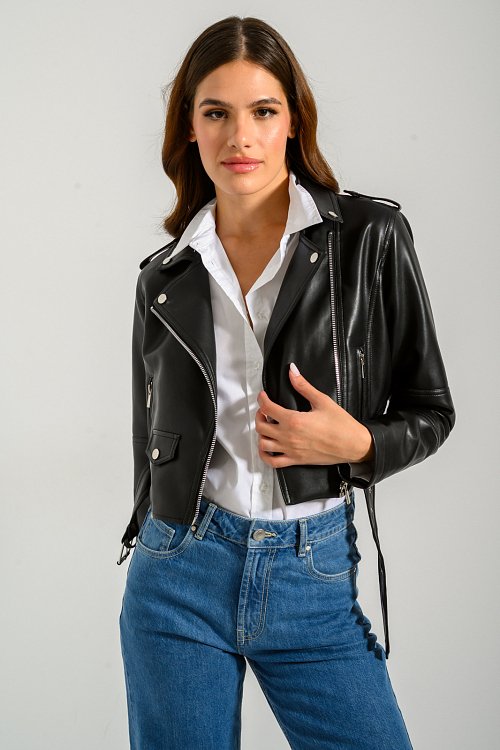 Κροπ biker jacket σε όψη δερματίνης