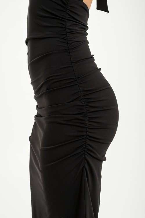 Maxi lycra halter dress with shirring details