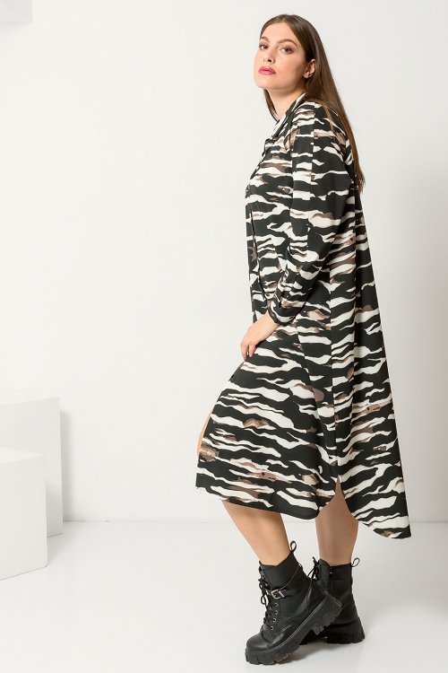Midi σεμιζιέ φόρεμα με zebra print