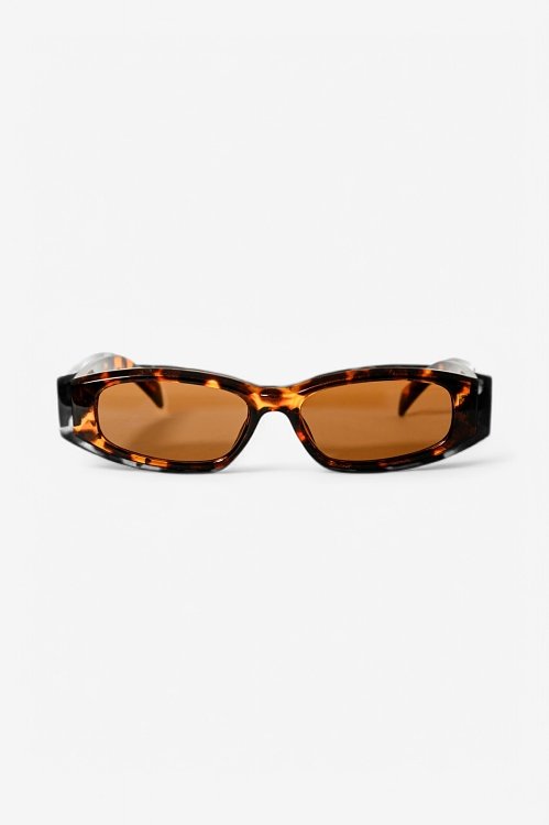 Oval tortoiseshell sunglasses