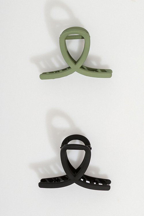 Set of 2 hair claw clip with mat effect