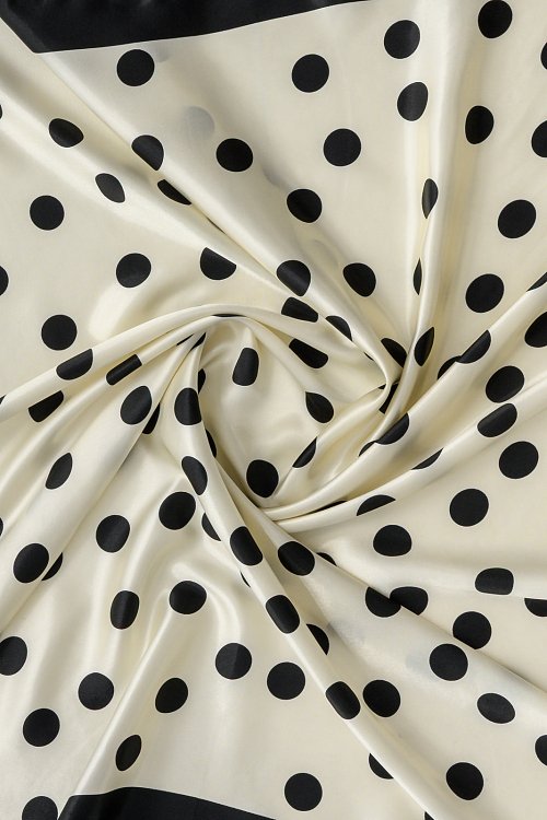 Scarf with polka dot print and satin sense