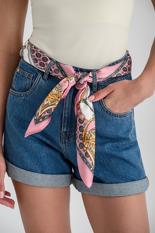 Scarf with print and satin sense