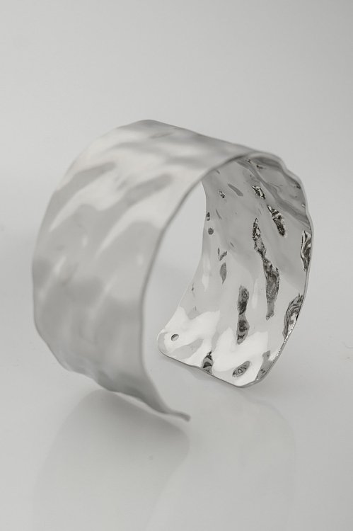 Φαρδύ βραχιόλι χειροπέδα cuff