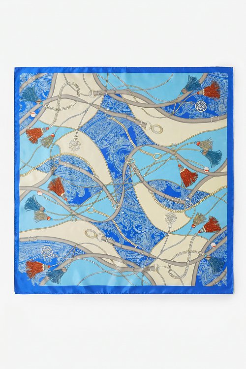 Scarf with print and satin sense