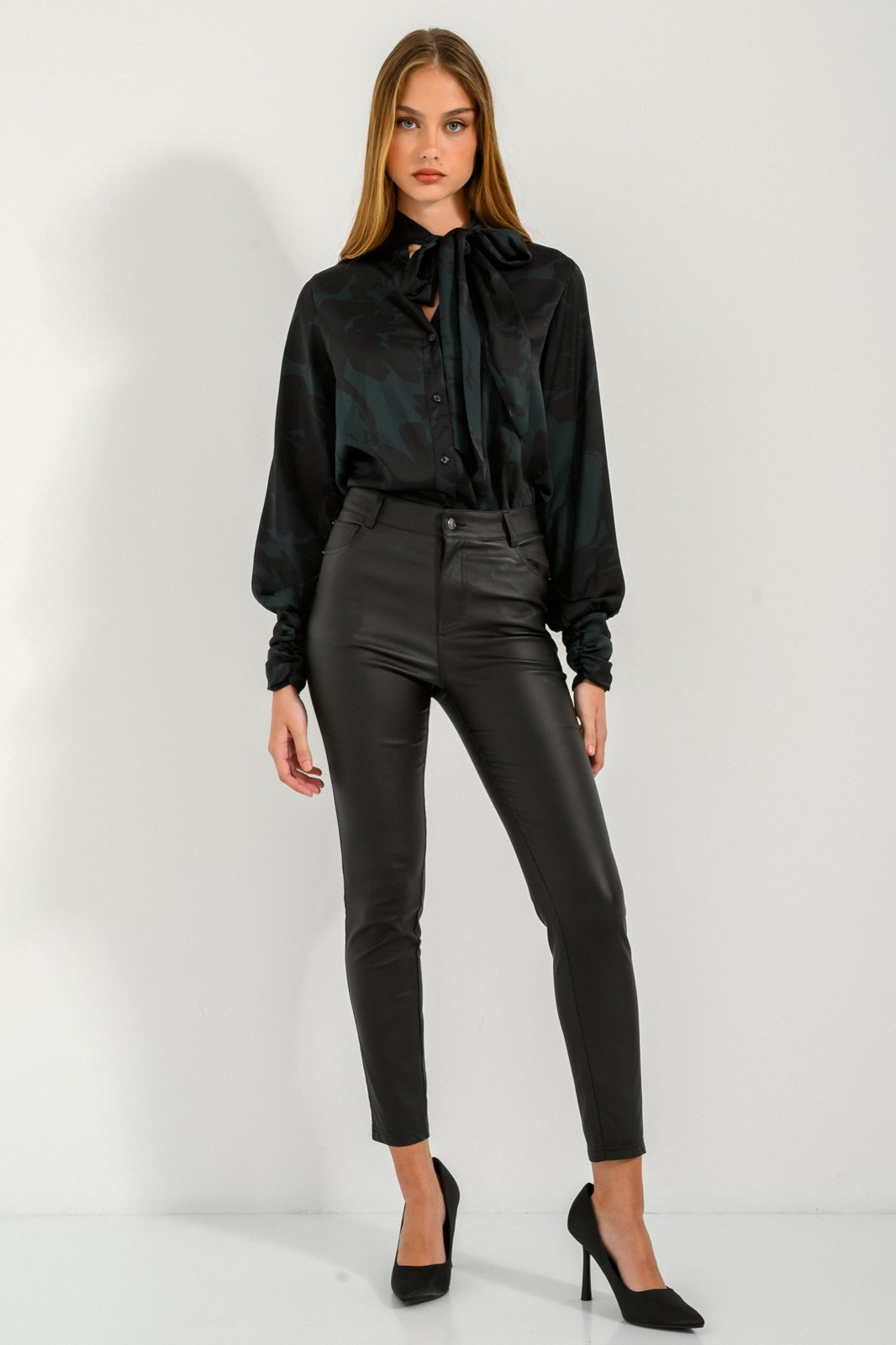 Womens Streetwear Tight Trousers Zipper Shiny PVC Leather Wetlook Pants  Leggings | eBay