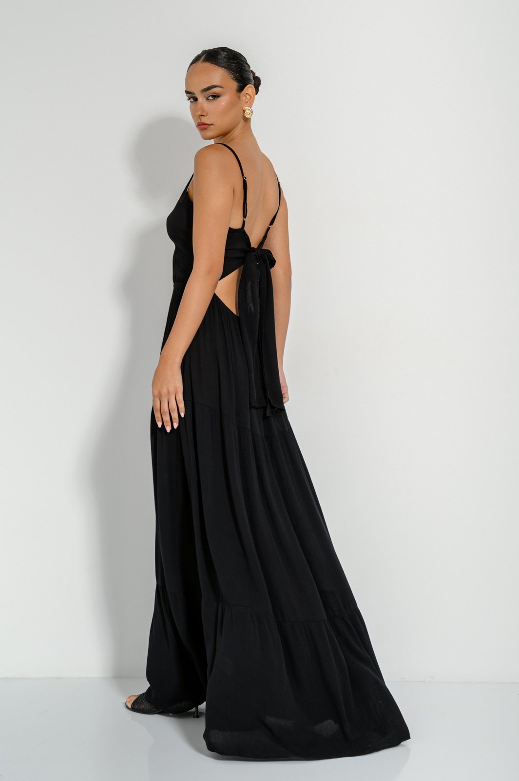 aerie cut out maxi dress Printed neck/Waist cut AE Cut-Out Tiered Maxi Dress