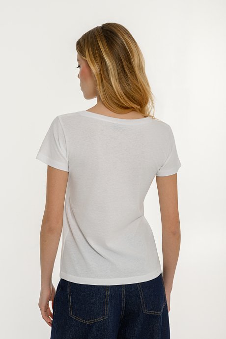 Basic t-shirt με στρογγυλή λαιμόκοψη