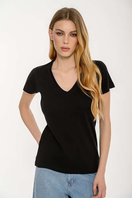 Basic t-shirt με V λαιμόκοψη
