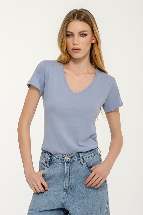 Basic t-shirt με V λαιμόκοψη