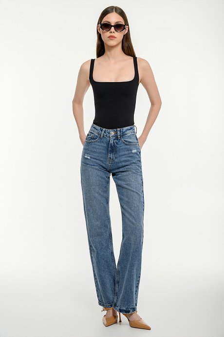 Lycra bodysuit with square neckline