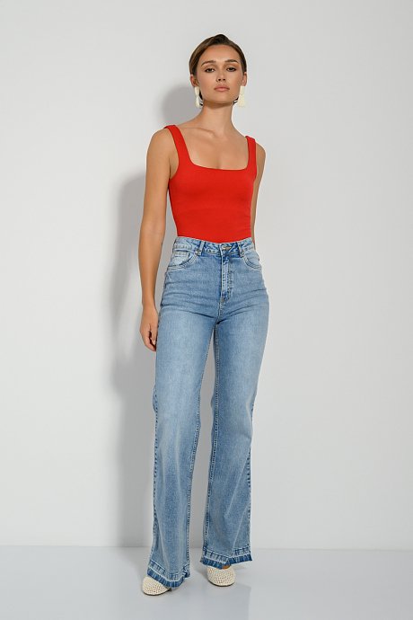 Lycra bodysuit with square neckline