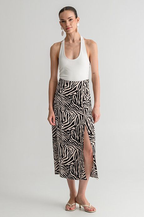 Top with halter neckline