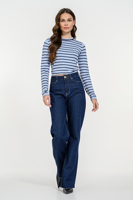 Knitted basic crop top with stripes