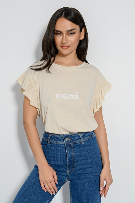 T-shirt με τύπωμα και βολάν στα μανίκια