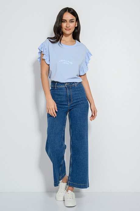 T-shirt με τύπωμα και βολάν στα μανίκια