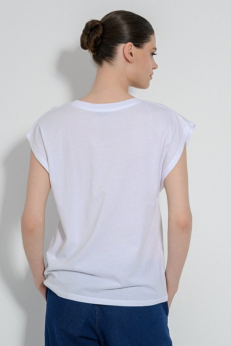 T-shirt με τύπωμα και V λαιμόκοψη