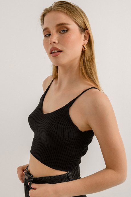 Knitted cropped top with rib texture